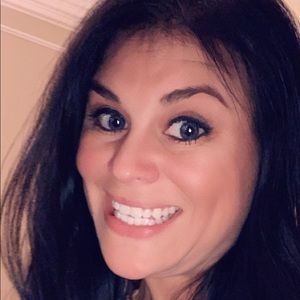 Meet your Posher, Catherine